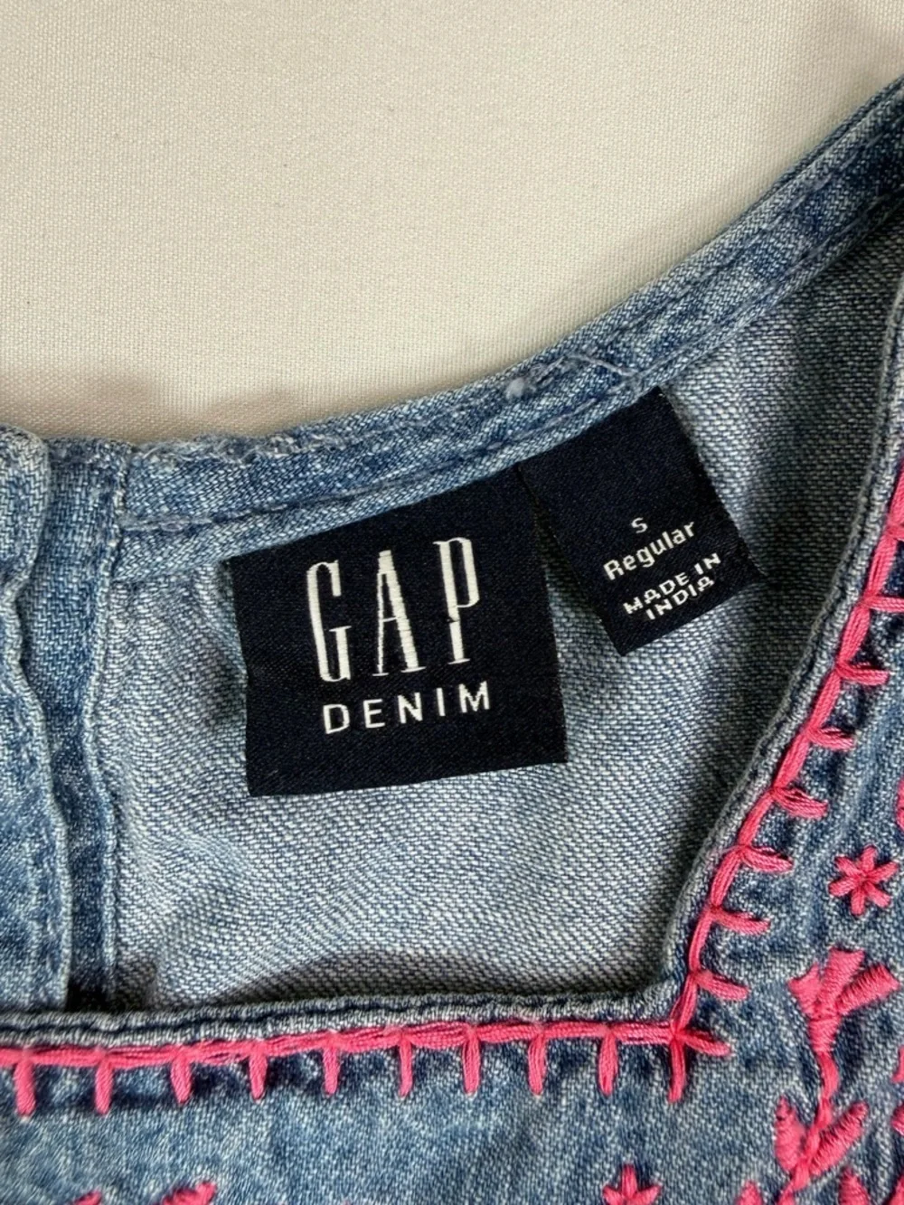 GAP Denim Girls 6-7 Embroidered Chambray Dress‎ Floral Boho Summer Cottagecore